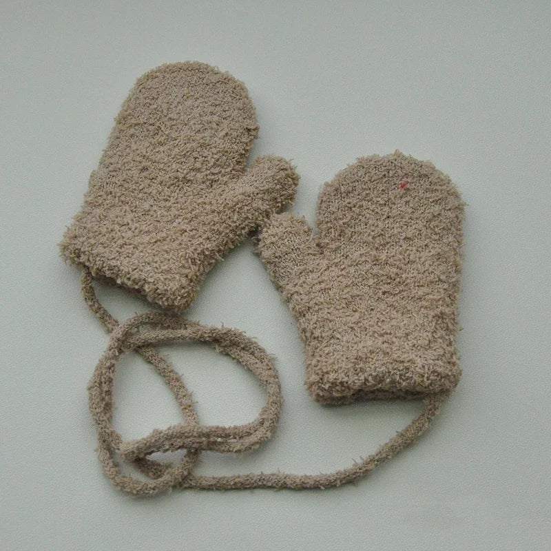 Kids Winter Plush Mittens with Rope – Warm Gloves for Boys and Girls Ages 1–3