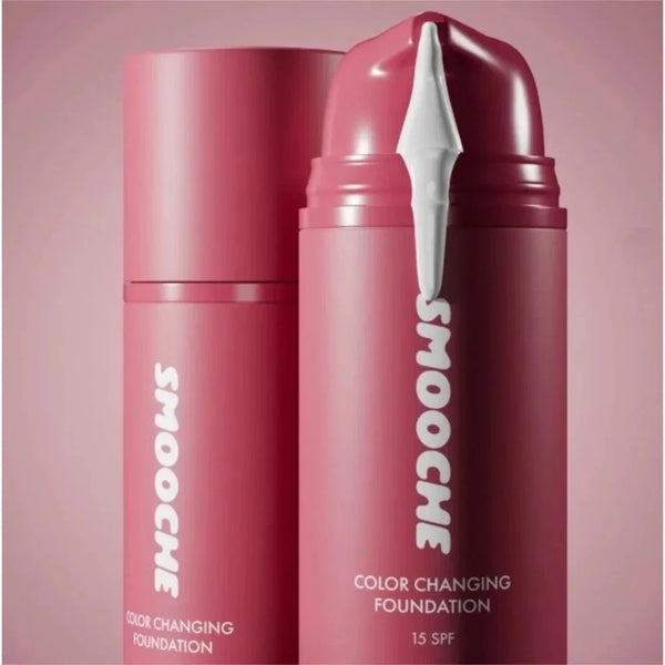 SMOOCHE Colour Changing Foundation 30ml – Self-Adjusting Makeup with Hyaluronic Acid & Vitamin E