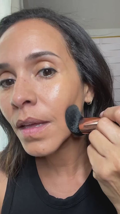 LUMINESS Liquid Mirage Color Changing Foundation for Mature Skin, Skincare-Infused Makeup with Hyaluronic Acid & Vitamin E, Hydrating Liquid Foundation & Concealer Hybrid, Hypoallergenic